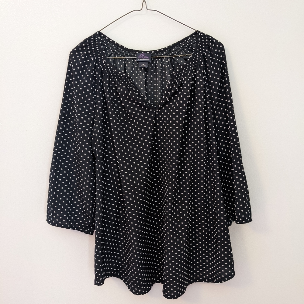 Maternity Top in Size Medium